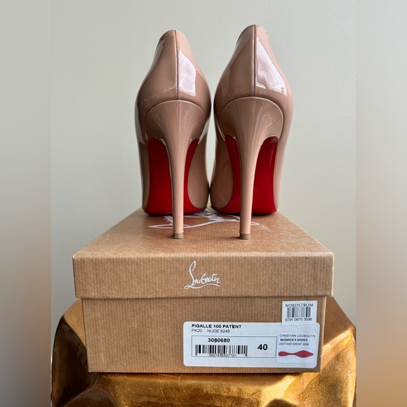 Christian Louboutin Pigalle 100 Patent Nude Shoes, Size 40 (US 9) - Picture 9 of 17